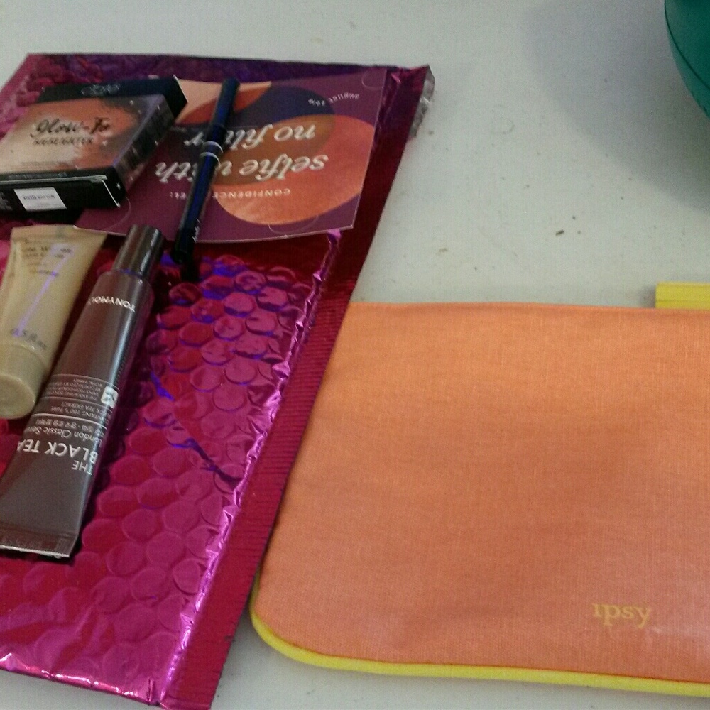 Makeup bag